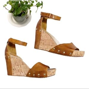 Women’s Leather Cork Gold Stud Wedge 38